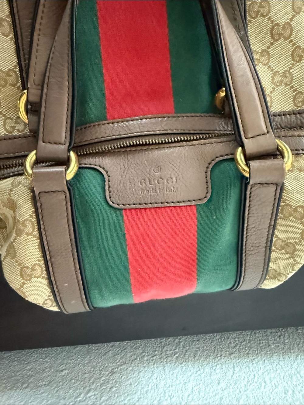 Gucci Beige GG Canvas Tote with Green and Red Center Stripe - Picture 8 of 12
